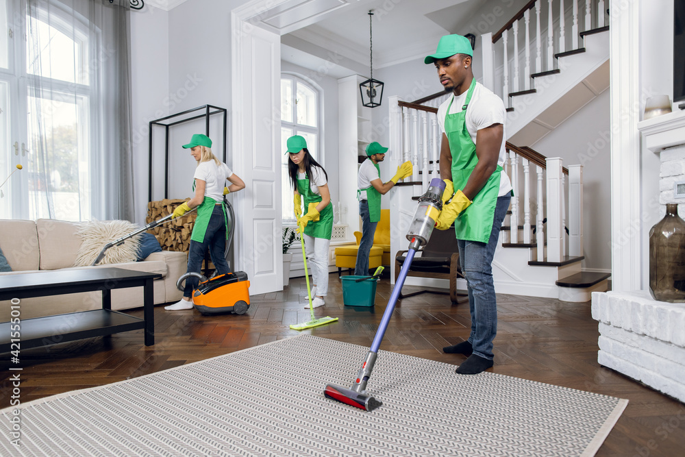 House & offices Cleaning Icon